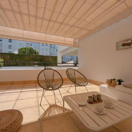 Anc14 Con 2 Habitaciones, Patio Y Piscina Al Lado De La Playa Apartment *
